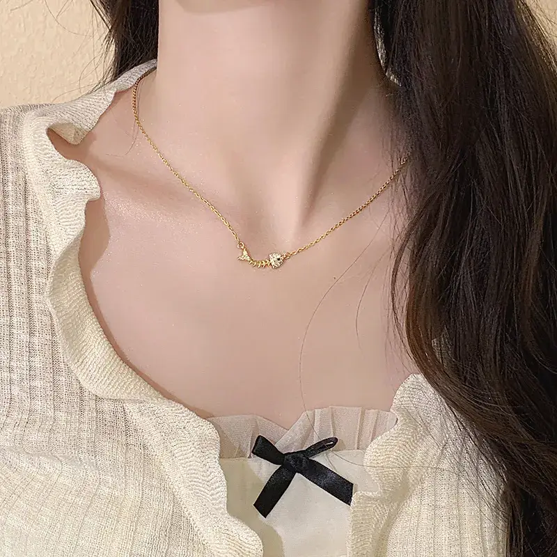 Women's Light Luxury Pearl Clavicle Necklace Niche Design - Image 130