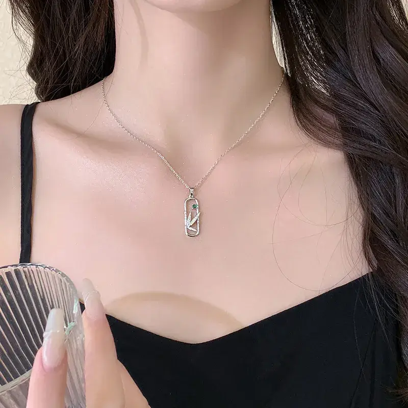 Women's Light Luxury Pearl Clavicle Necklace Niche Design - Image 131