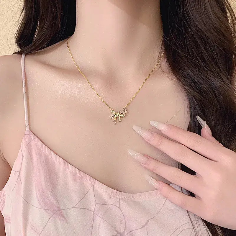 Women's Light Luxury Pearl Clavicle Necklace Niche Design - Image 167