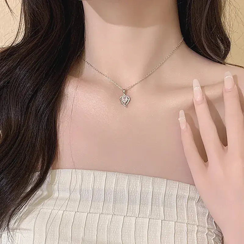 Women's Light Luxury Pearl Clavicle Necklace Niche Design - Image 175