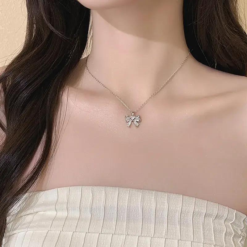 Women's Light Luxury Pearl Clavicle Necklace Niche Design - Image 184