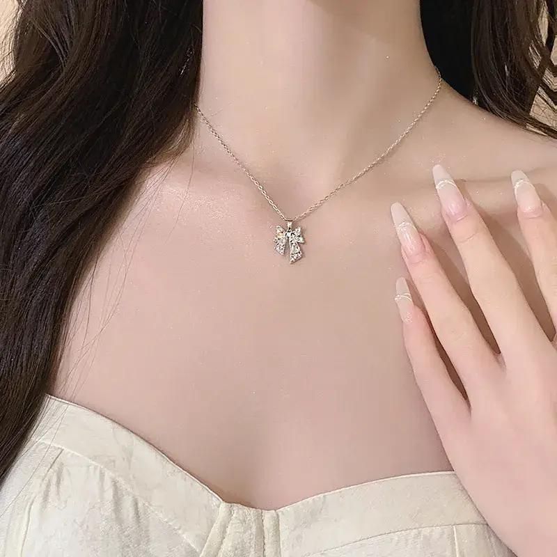 Women's Light Luxury Pearl Clavicle Necklace Niche Design - Image 186