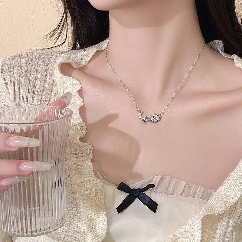 Women's Light Luxury Pearl Clavicle Necklace Niche Design - Image 226