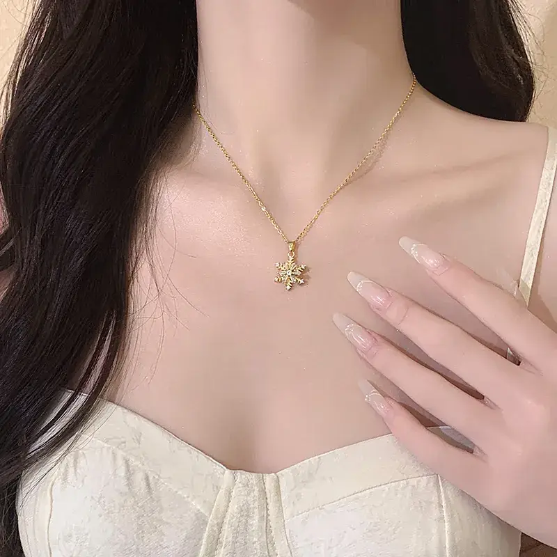 Women's Light Luxury Pearl Clavicle Necklace Niche Design - Image 229