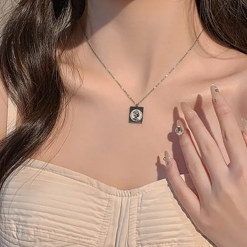 Women's Light Luxury Pearl Clavicle Necklace Niche Design - Image 70