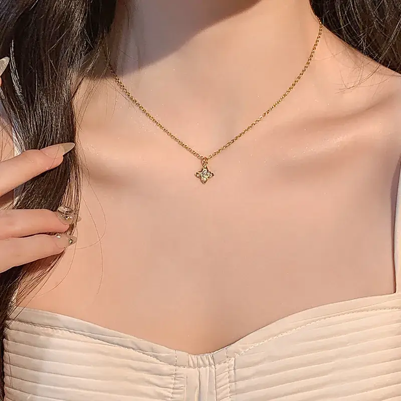 Women's Light Luxury Pearl Clavicle Necklace Niche Design - Image 73
