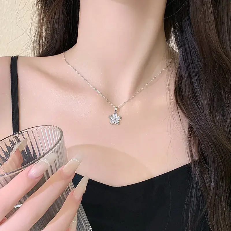 Women's Light Luxury Pearl Clavicle Necklace Niche Design - Image 90