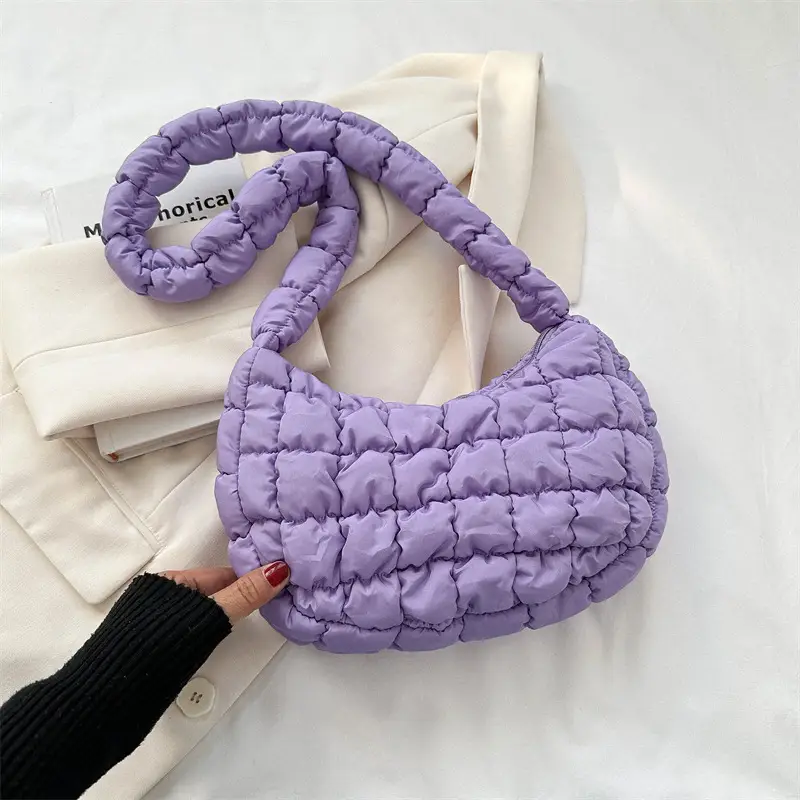 Black Quilted Shoulder Bag for Women 2023 Winter - Image 4