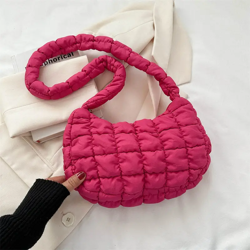Black Quilted Shoulder Bag for Women 2023 Winter - Image 5
