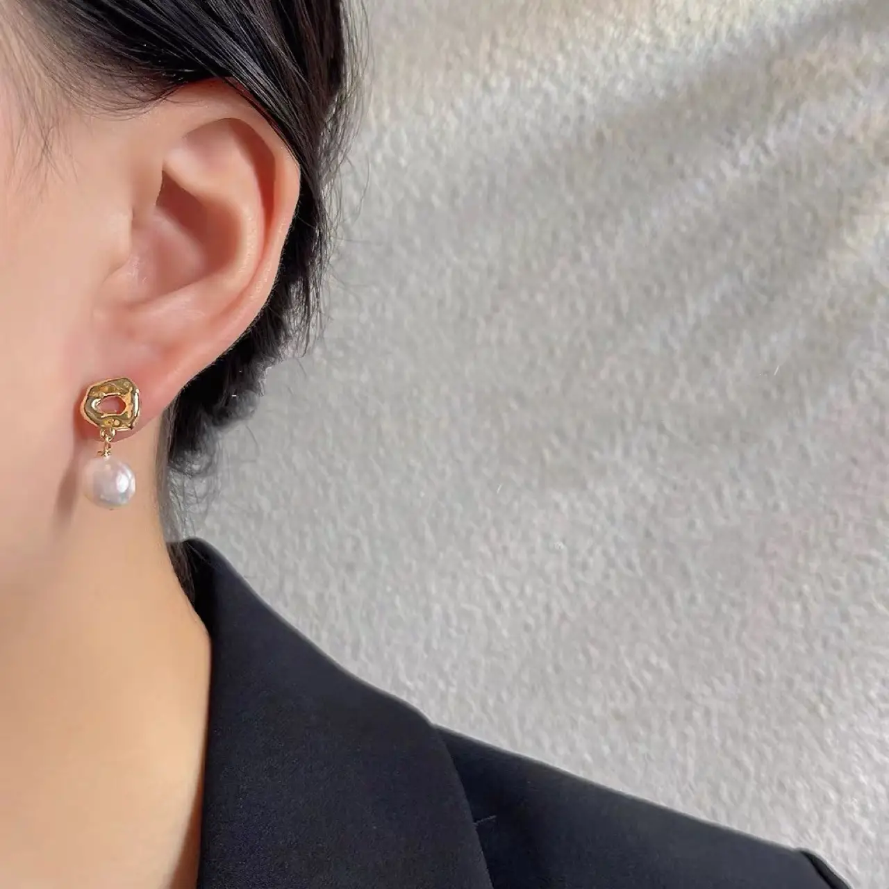Gold Pearl Baroque Earrings for Women — feature 4