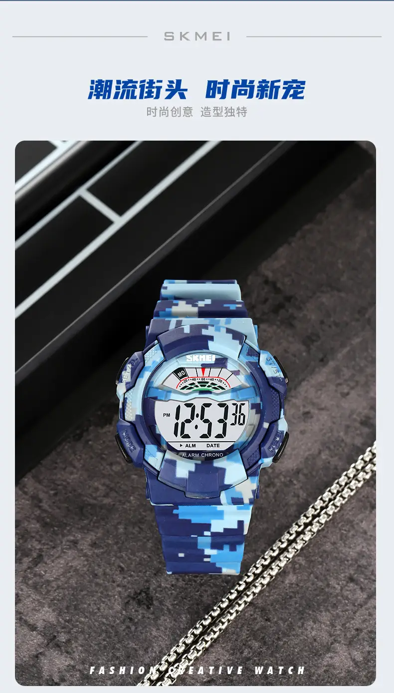 Sports Digital Watch Black Blue Waterproof 10:58 Display — feature 17