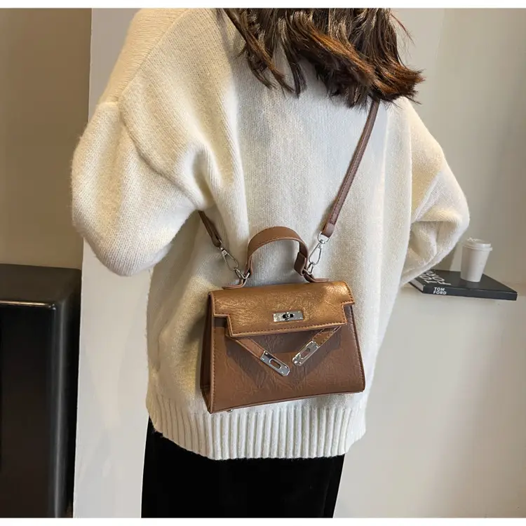Women Shoulder Messenger Bag Brown Leather 2023 — feature 18
