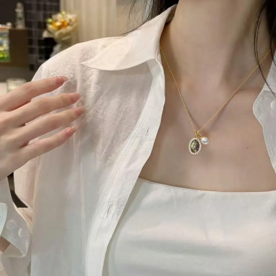 Zhuji Yuan Natural Pearl Pendant with Abalone Shell - Image 5