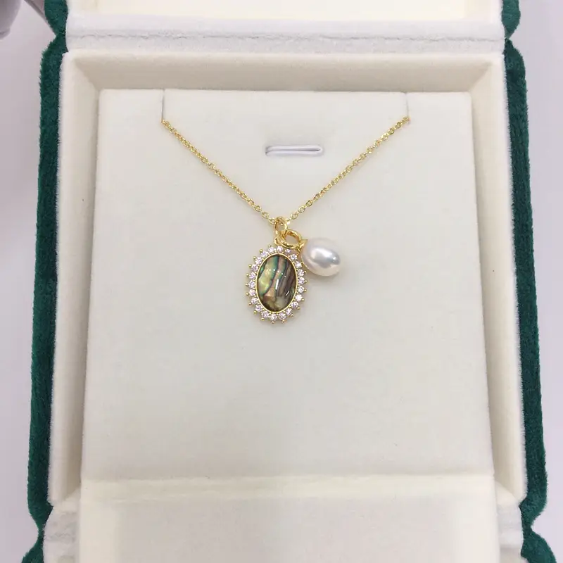 Zhuji Yuan Natural Pearl Pendant with Abalone Shell — feature 3