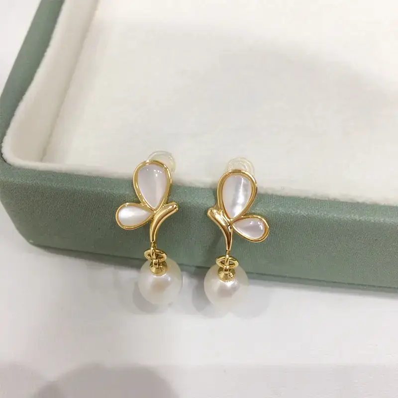Zhuji Pearl Butterfly Earrings 18K Gold Women — feature 4