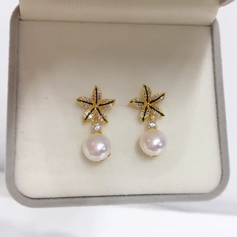 18K Gold Pearl Star Earrings for Women - Image 3