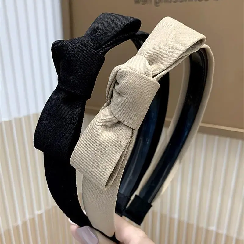 Korean Style Bow Hairpin Headband with Black & Beige - Image 3