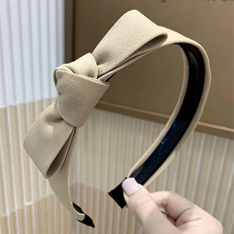 Korean Style Bow Hairpin Headband with Black & Beige - Image 2