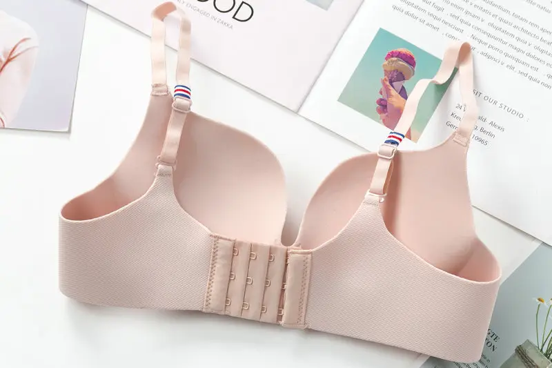 French simple one-piece seamless wireless bra girl thick cup small chest push up adjustable student underwear — feature 11