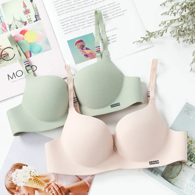French simple one-piece seamless wireless bra girl thick cup small chest push up adjustable student underwear — feature 5