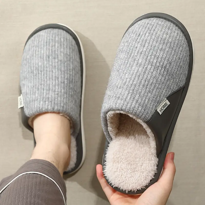 Men's Grey Wool Slippers for Winter Indoor Use - Image 5