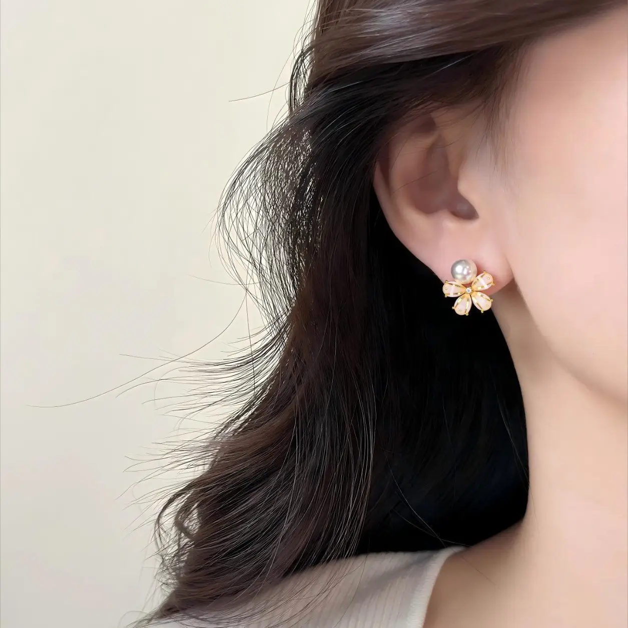 Zhuji Pearl Flower Earrings for Women 18K Gold - Image 5