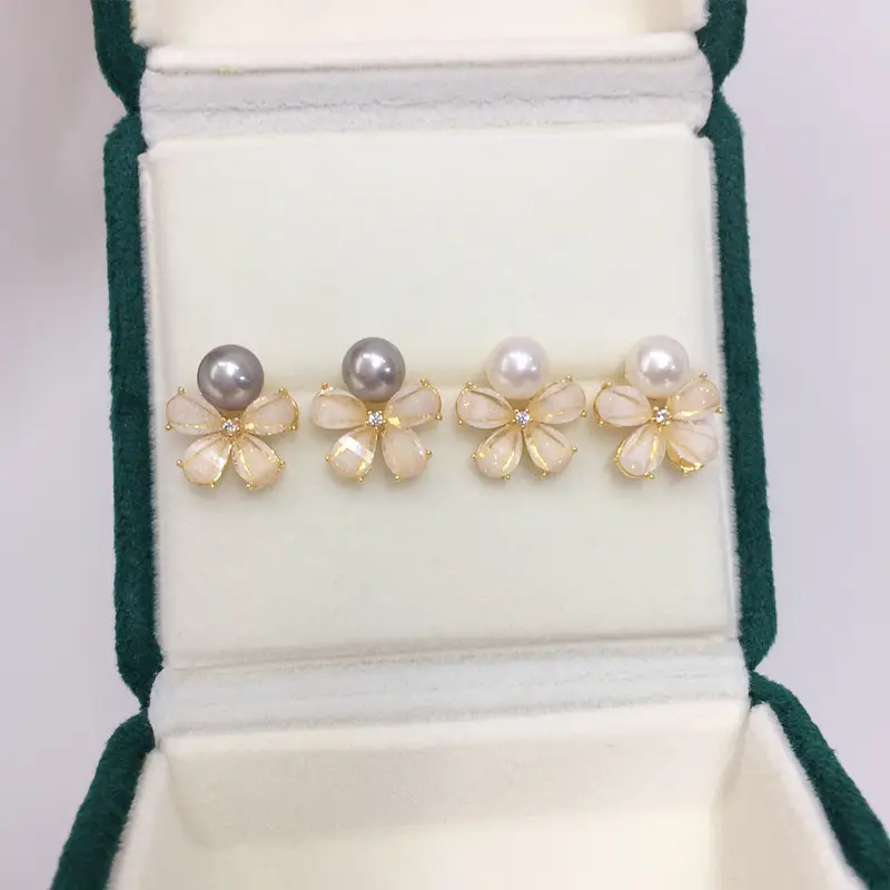 Zhuji Pearl Flower Earrings for Women 18K Gold — feature 2