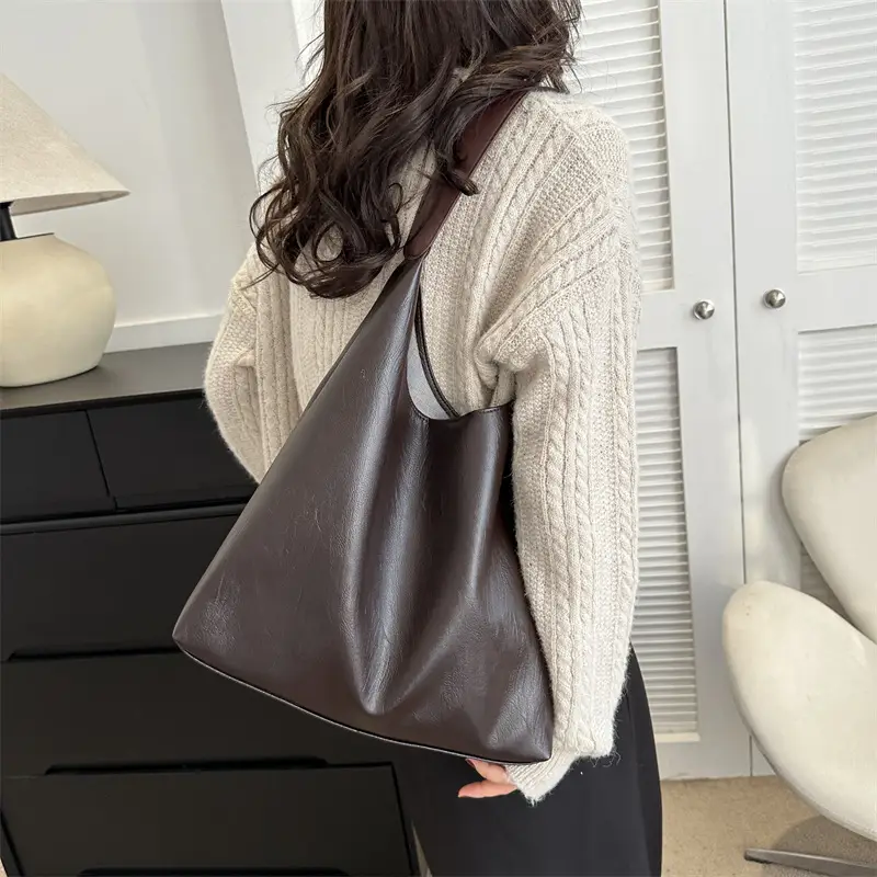 Black Textured Shoulder Bag for Women 2023 - Image 6