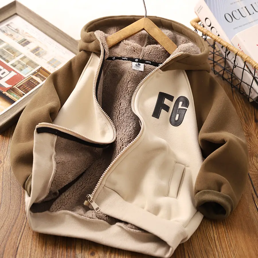 Boys' Fleece-Lined Jacket Children's Clothing 2026 Winter New Thickened Lamb Wool Warm Cotton Coat for Older Children — feature 5