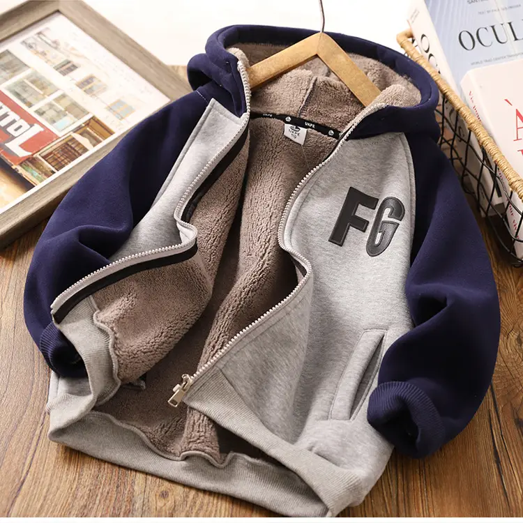 Boys' Fleece-Lined Jacket Children's Clothing 2026 Winter New Thickened Lamb Wool Warm Cotton Coat for Older Children - Image 2