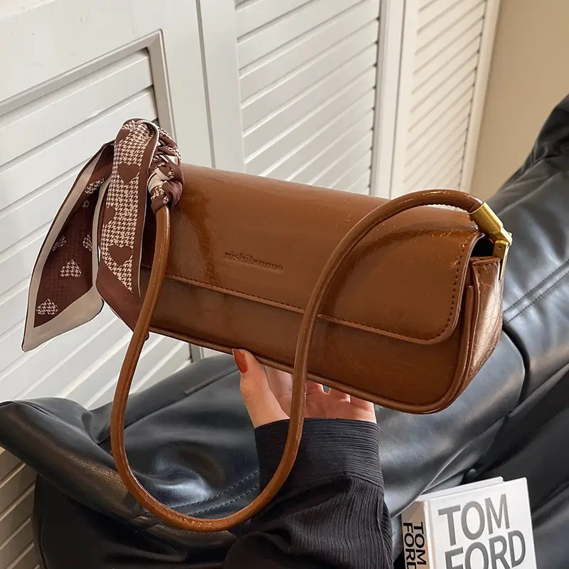 Women's Brown Crocodile-Print Shoulder Bag Autumn Winter 2026 - Image 6
