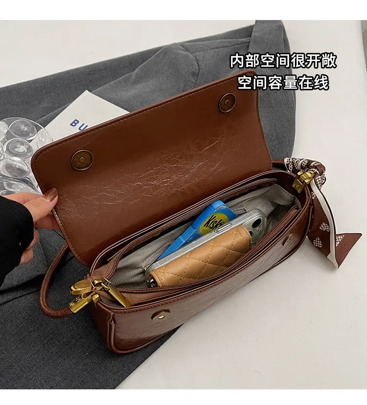 Women's Brown Crocodile-Print Shoulder Bag Autumn Winter 2026 — feature 17