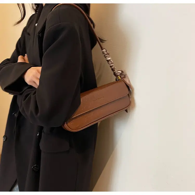 Women's Brown Crocodile-Print Shoulder Bag Autumn Winter 2026 — feature 19