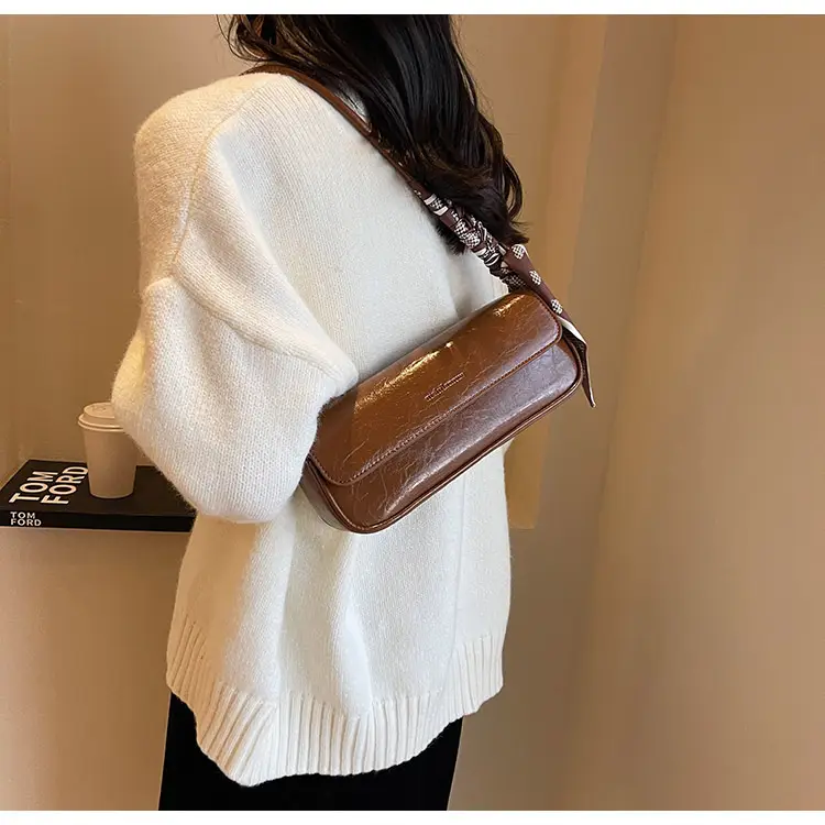 Women's Brown Crocodile-Print Shoulder Bag Autumn Winter 2026 — feature 24