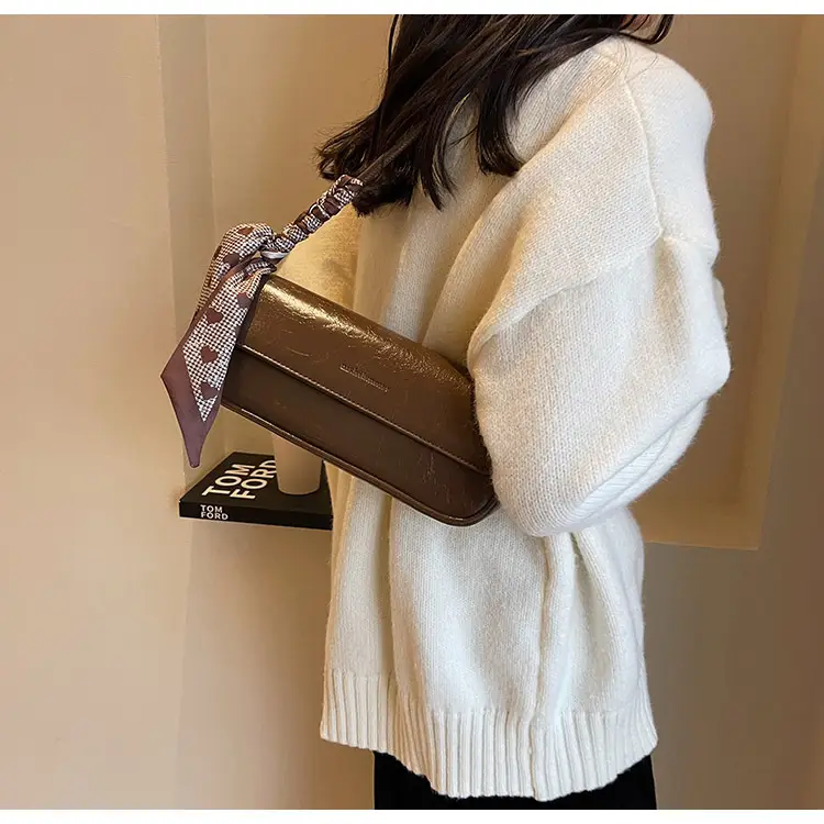 Women's Brown Crocodile-Print Shoulder Bag Autumn Winter 2026 — feature 29