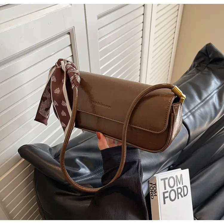 Women's Brown Crocodile-Print Shoulder Bag Autumn Winter 2026 — feature 38