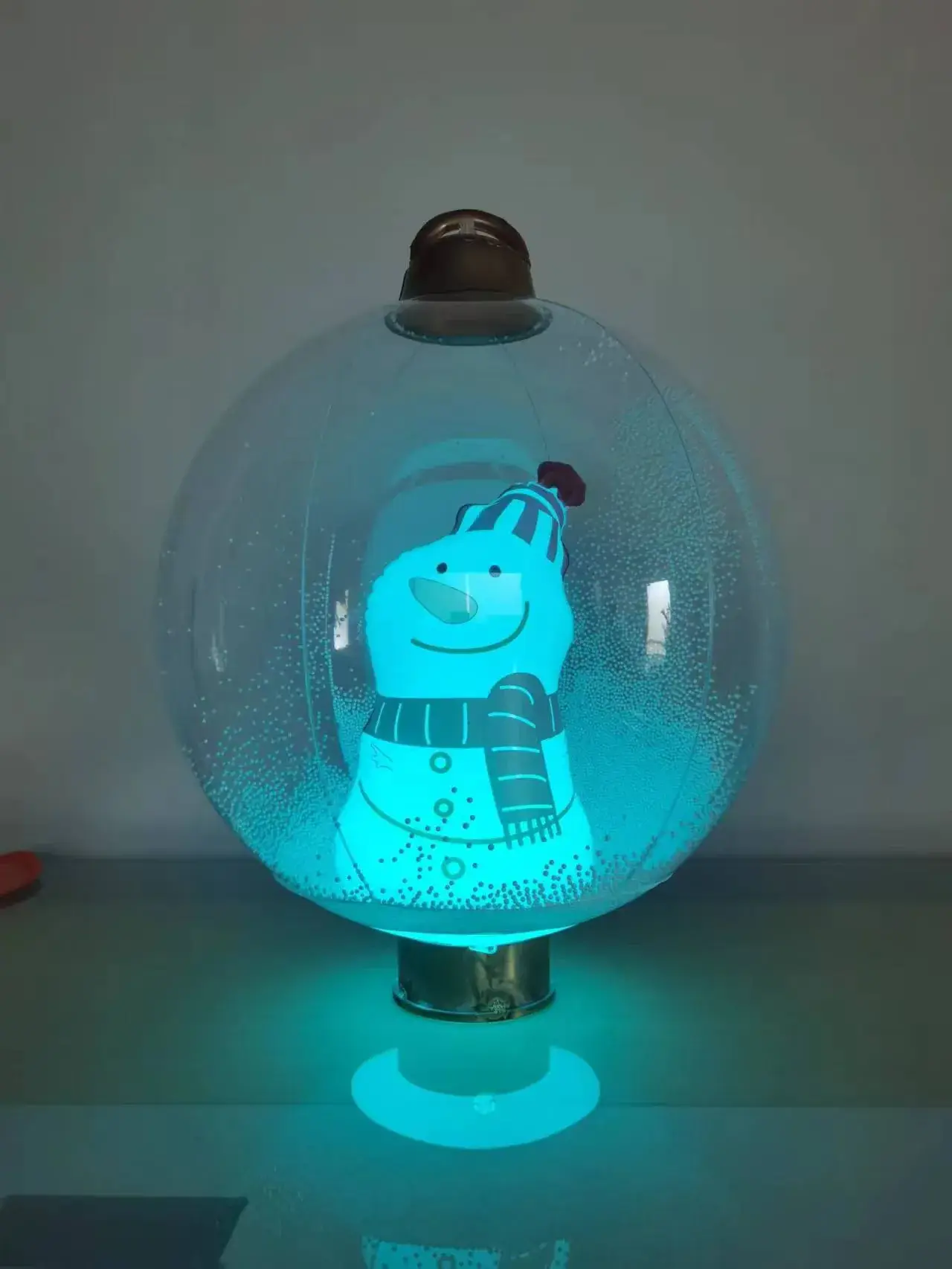 Inflatable Snowman Christmas Ball Decoration — feature 9