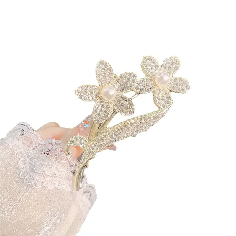 Fairy Butterfly Hair Clip for Women with Pearl Tassels - Image 11