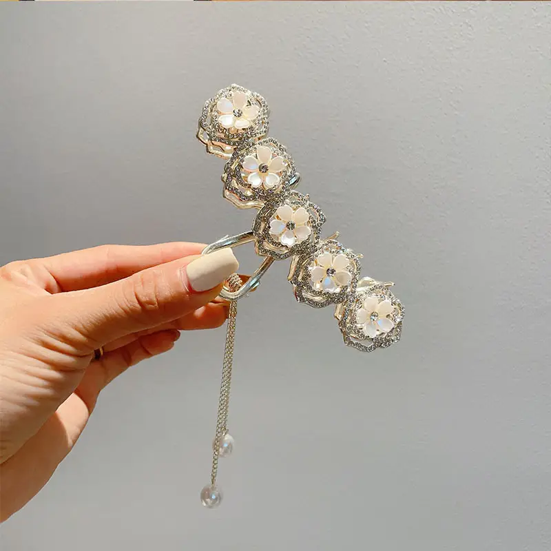 Fairy Butterfly Hair Clip for Women with Pearl Tassels - Image 2