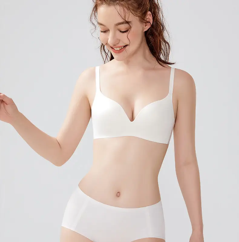 Japanese style large chest small seamless underwear comfortable ultra-thin one-piece bra solid color wireless breast bra — feature 24