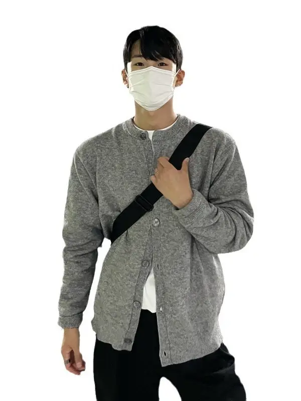 Winter Men's Grey Knitted Cardigan Coat with Black Strap - Image 7