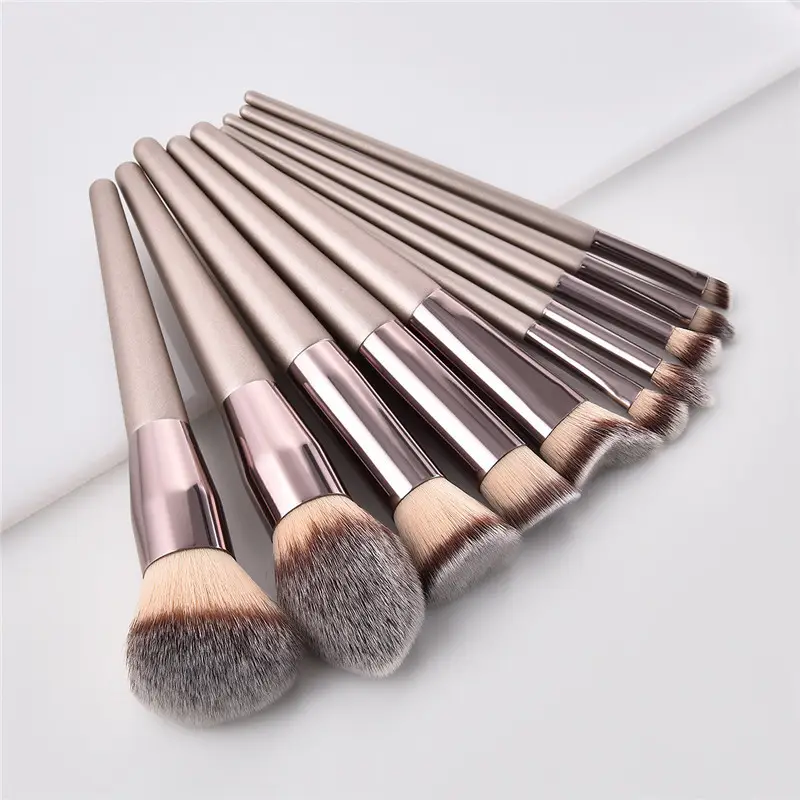 10-Piece Champagne Gold Makeup Brushes Set - Image 7