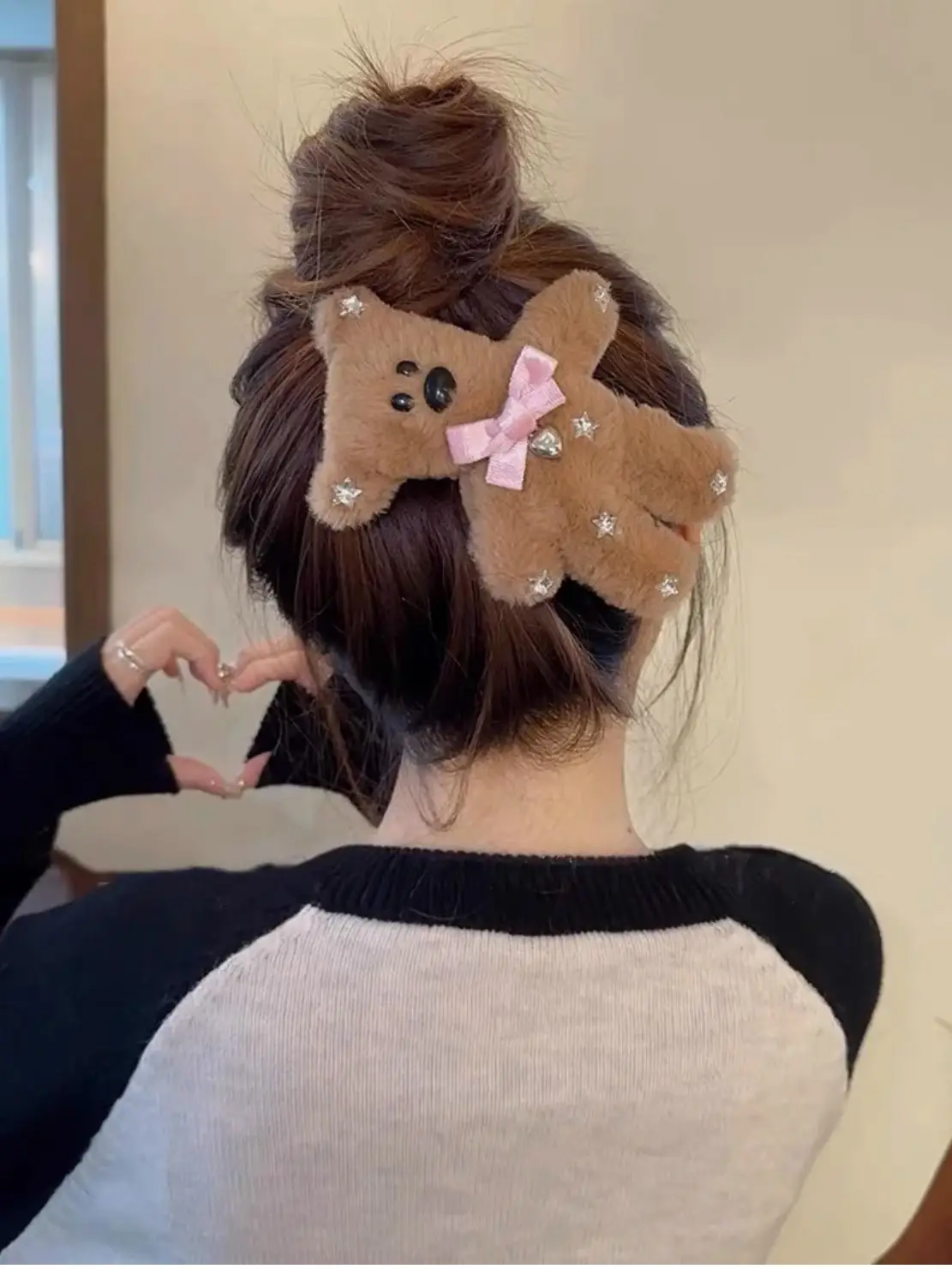 Mr. Bean Bear with Bow & Pearl Button — feature 7