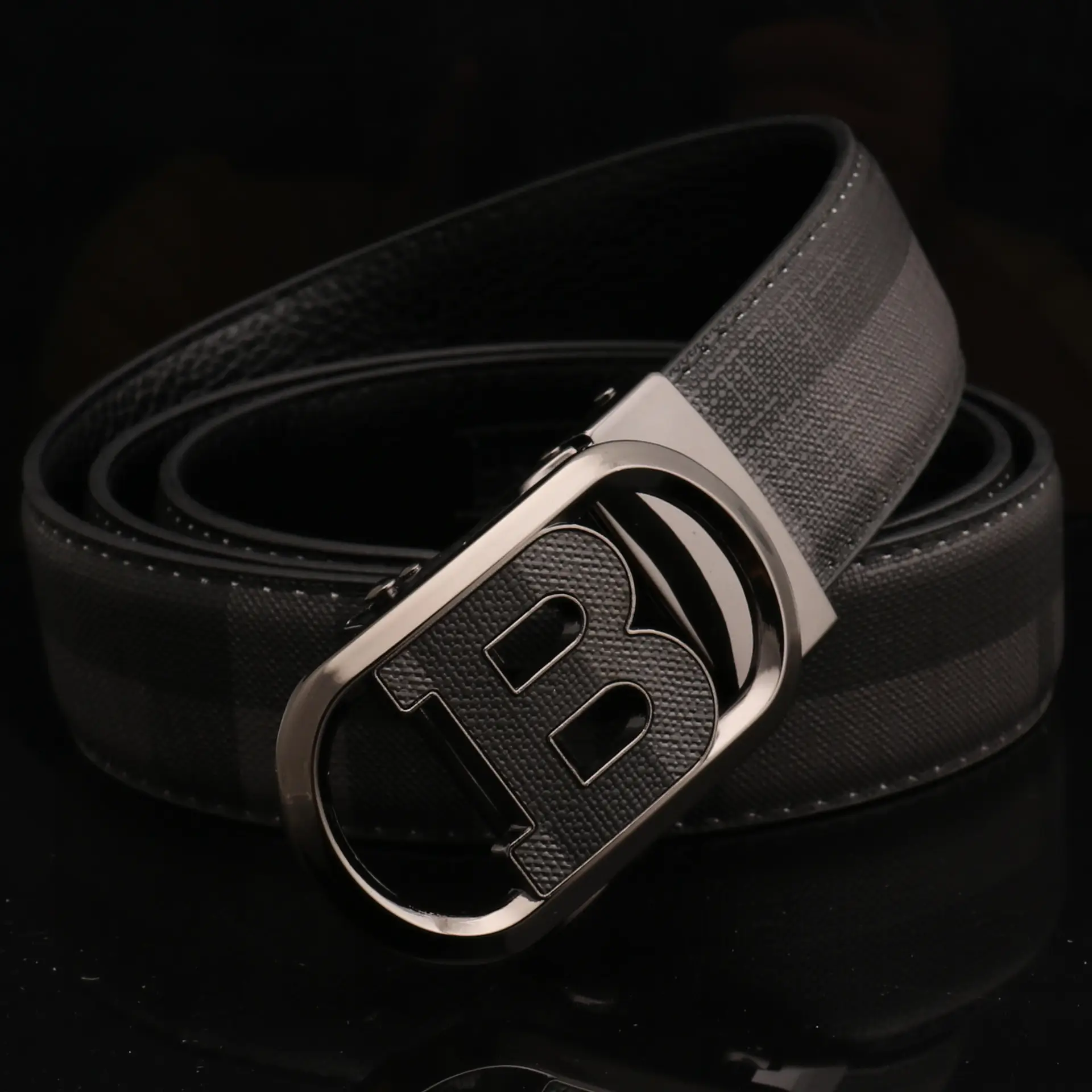 Men's Automatic Buckle Belt with Letter Design — feature 15