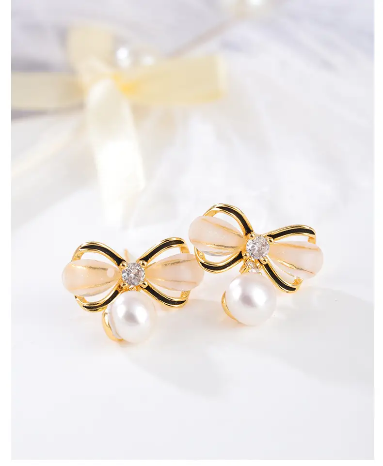 Bow Pearl Earrings for Women Gold Plated — feature 7