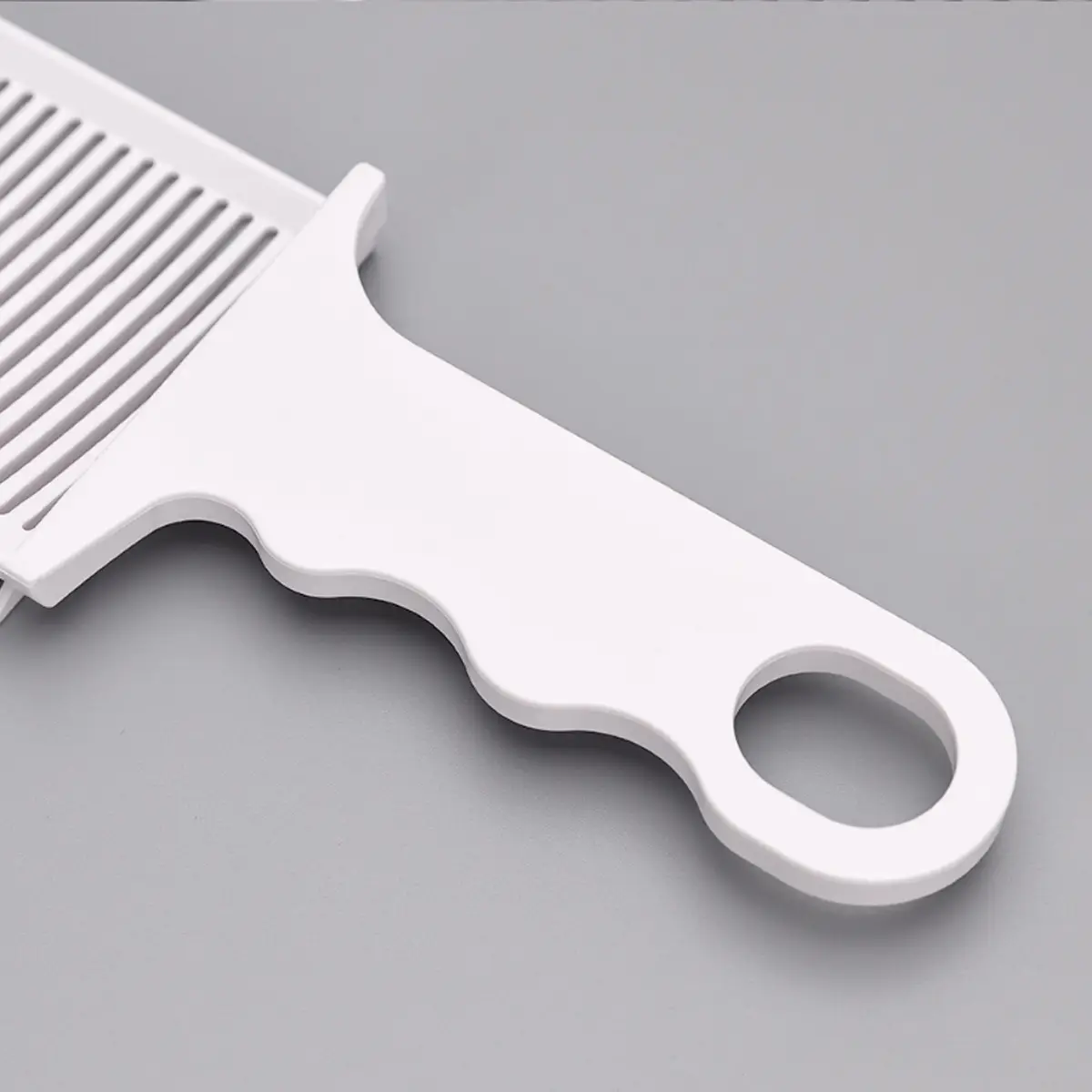 Anti-Static Hair Cutting Comb for Men - Image 4
