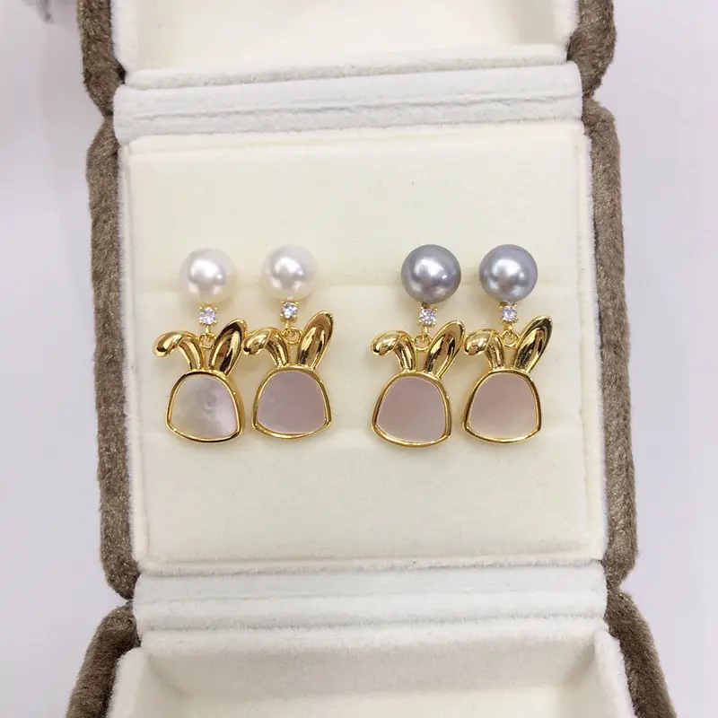 Zhuji Pearl Earrings for Women 18K Gold Filled Sea Mother Rabbit Design — feature 2