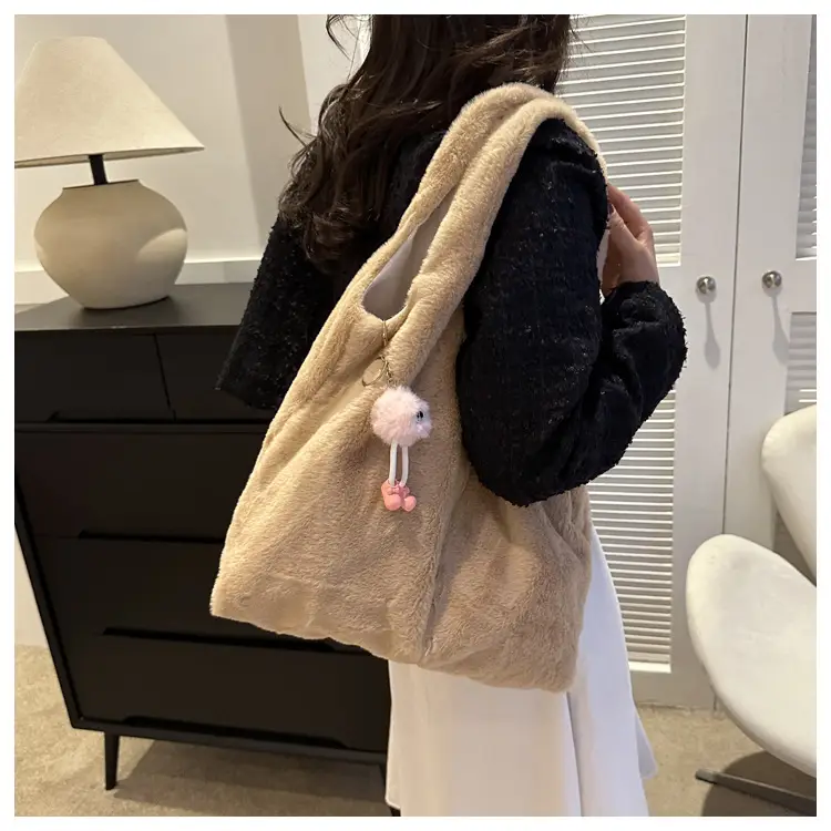 Cute Plush White Women's Shoulder Bag 2023 Winter — feature 13