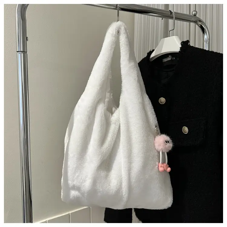 Cute Plush White Women's Shoulder Bag 2023 Winter — feature 19