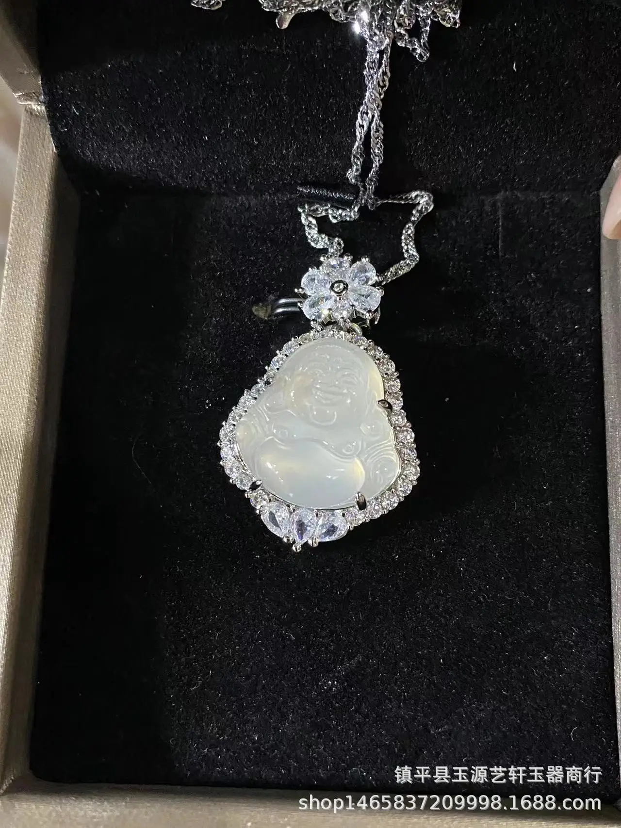 925 Silver Plated Buddha Pendant with White Agate Jade — feature 3